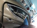 Vè che mưa chỉ mạ Hyundai Elantra 2017