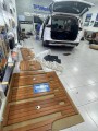 Sàn gỗ, sàn cacbon sang trọng cho xe KIA CARNIVAL 2023