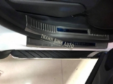 Ốp bậc cửa trong + ngoài xe Peugeot 5008 2020
