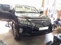 LEXUS lắp màn hình ốp sau gối đầu 