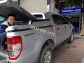 Vài mẫu nắp thùng Ford Ranger