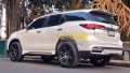 Ốp ngoài bậc lên xuống kiểu Lexus cho FORTUNER 2017