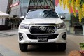 Đồ chơi, đồ trang trí, phụ kiện độ xe Toyota Hilux 2018 2019