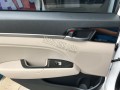 Ốp nội thất mẫu Titanium xe Hyundai Elantra 2017