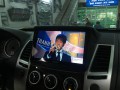 Màn hình DVD theo xe Mitsubishi Pajero 2013