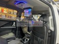 Màn hình trần và loa cho xe Hyundai Custin 2024