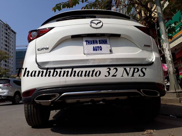Lip sau 2 pô kiểu Mer cho MAZDA CX5 2018