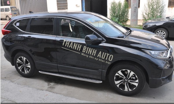 Bậc lên xuống, bệ bước chấm bi dài HONDA CRV 2018