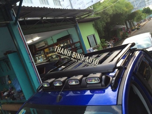  Giá nóc + bộ đèn nóc 4 bóng xe FORD RANGER