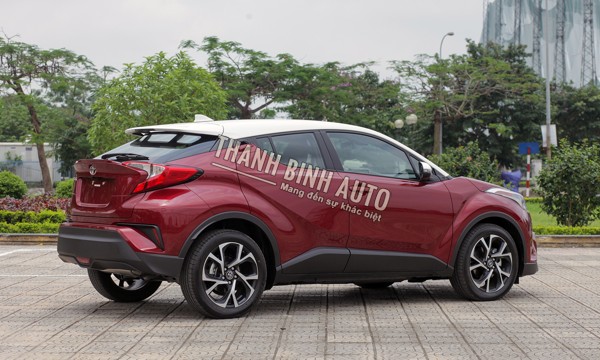 Đồ chơi, đồ trang trí, phụ kiện độ xe Toyota C-HR 2018