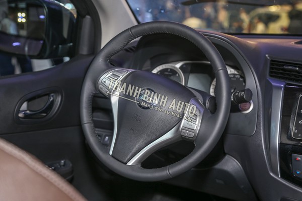 Đồ chơi, đồ trang trí, phụ kiện độ xe Nissan Terra