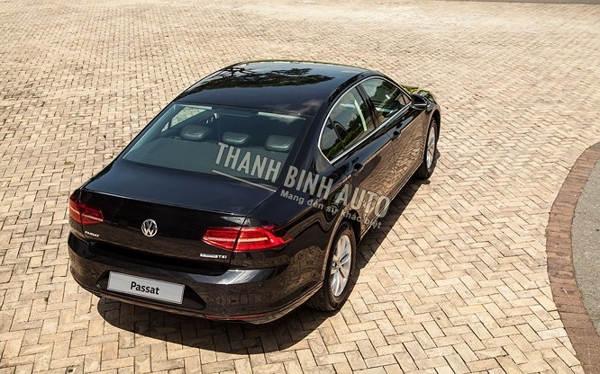 Đồ chơi, đồ trang trí, phụ kiện độ xe Volkswagen Passat BlueMotion Comfort 2018