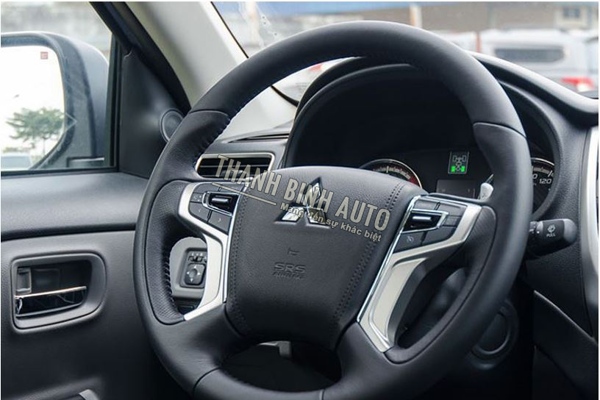 Đồ chơi, đồ trang trí, phụ kiện độ xe Mitshubishi Triton 2019