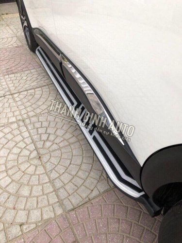 Bậc lên xuống, bệ bước xe Peugeot 5008 m1808