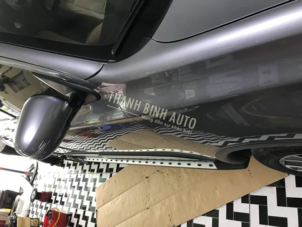 Bậc lên xuống, bệ bước Mitsubishi Outlander 2018 m1808