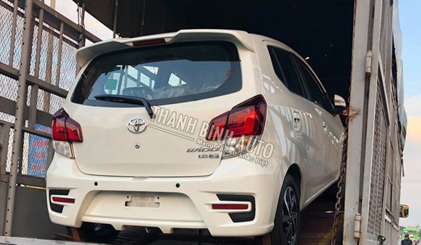 Đồ chơi, đồ trang trí, phụ kiện độ xe Toyota Wigo 2018 2019