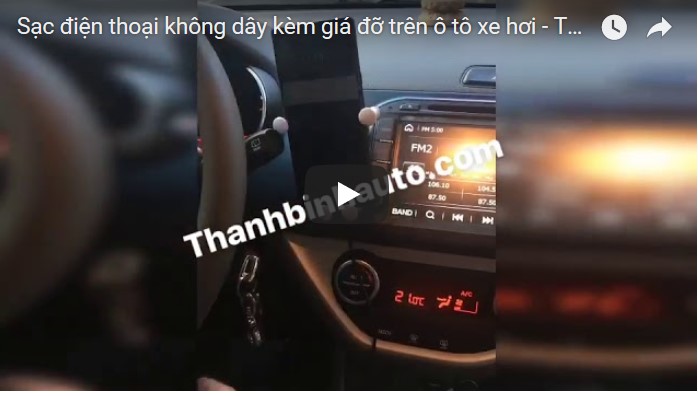 Video Sạc điện thoại không dây kèm giá đỡ trên ô tô xe hơi