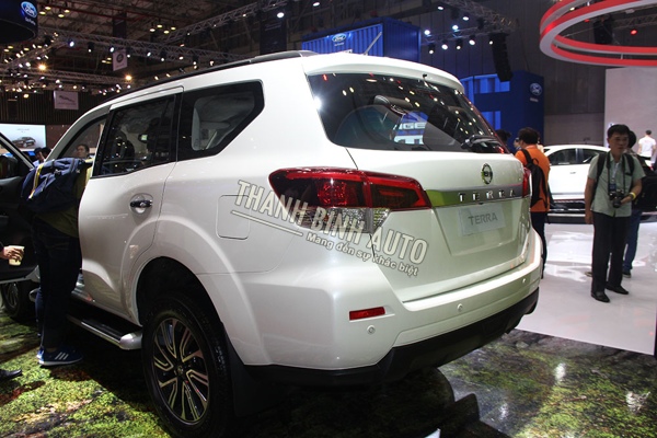 Đồ chơi, đồ trang trí, phụ kiện độ xe Nissan Terra