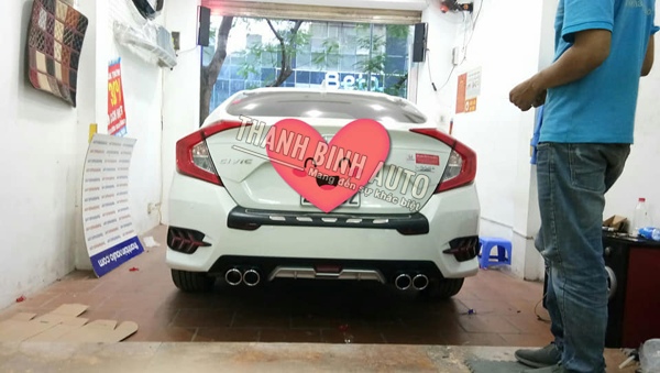 Lip pô, lippo, lip sau HONDA CIVIC 2018 2019 m2