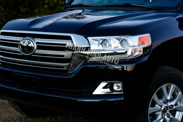 Đồ chơi, đồ trang trí, phụ kiện độ xe Toyota Land Cruiser 2019