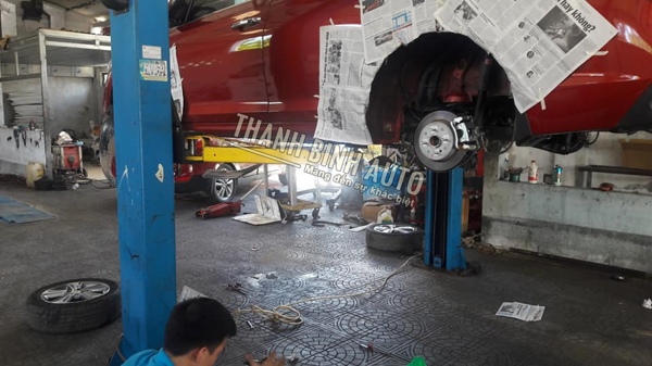 Phủ gầm chống rỉ WURTH cho ô to xe hơi