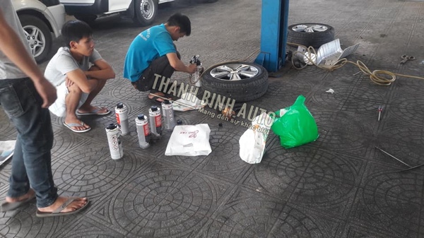 Phủ gầm chống rỉ WURTH cho ô to xe hơi