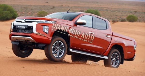 Đồ chơi, đồ trang trí, phụ kiện độ xe Mitsubishi Triton 2019