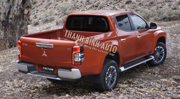Đồ chơi, đồ trang trí, phụ kiện độ xe Mitsubishi Triton 2019