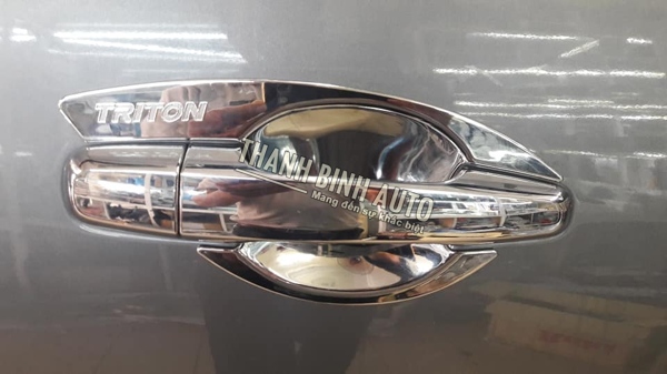 Đồ chơi, đồ trang trí, phụ kiện độ xe MITSUBISHI TRITON 2018 2019