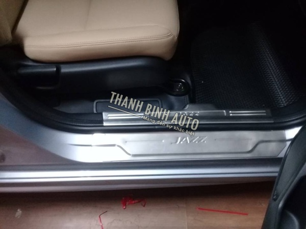 Ốp bậc cửa trong + ngoài Honda Jazz 2018 2019