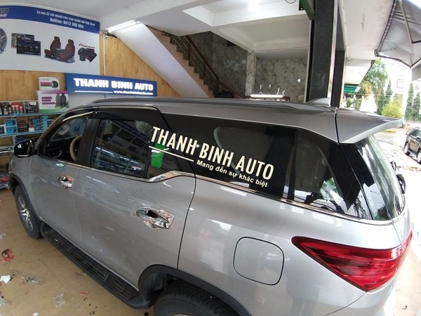 Đồ chơi, đồ trang trí, phụ kiện TOYOTA FORTUNER 2019