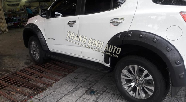 Đồ chơi, đồ trang trí, phụ kiện độ xe Chevrolet Trailblazer 2019