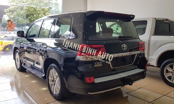 Đồ chơi, đồ trang trí, phụ kiện độ xe Toyota Land Cruiser MBS Autobiography 2019