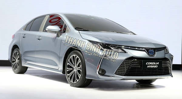 Đồ chơi, đồ trang trí, phụ kiện độ xe Toyota Corolla Altis 2019