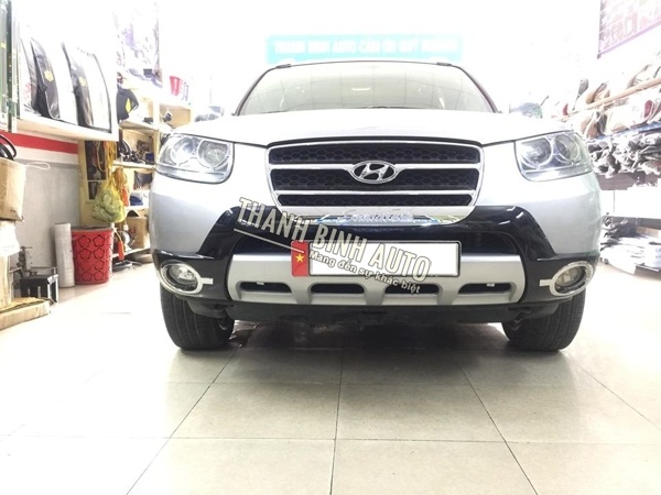 Ép biển số, ốp biển số có cờ Việt nam cho xe SANTAFE