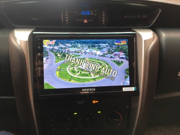 Màn hình Android Z800 Pro cho xe FORTUNER 2019