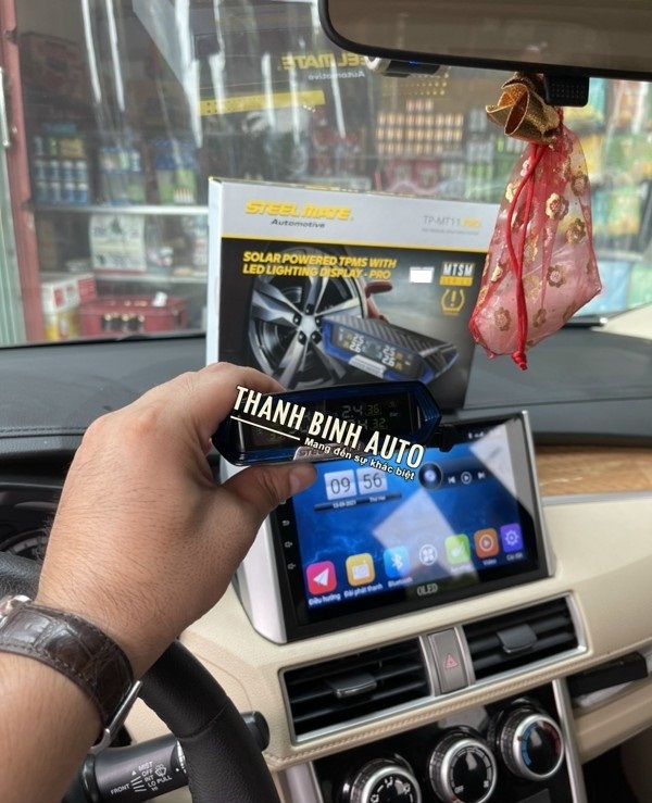 Lắp cảm biến áp suất lốp Steelmate MT11 Pro cho xe XPANDER 2019