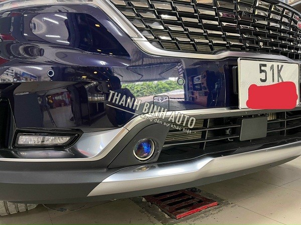 Độ bi gầm tăng sáng cho xe KIA CARNIVAL 2022
