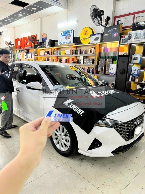 Dán phim cách nhiệt Zivent Hàn quốc cho xe ACCENT