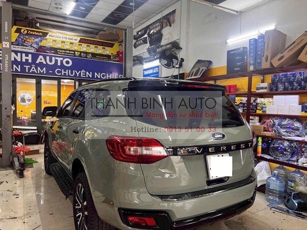 Dán phim cách nhiệt 3M Mỹ cho xe EVEREST