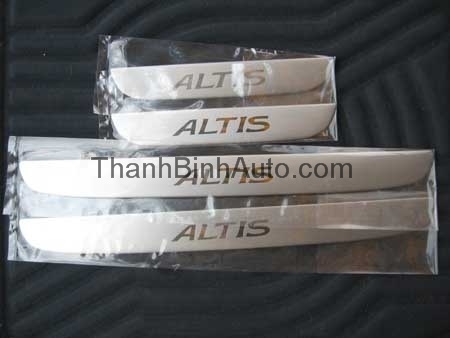 Nẹp bước chân không đèn Corolla Altis 2014
