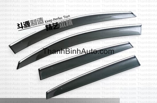 Vè che mưa viền xi mạ cao cấp cho Altis 2013