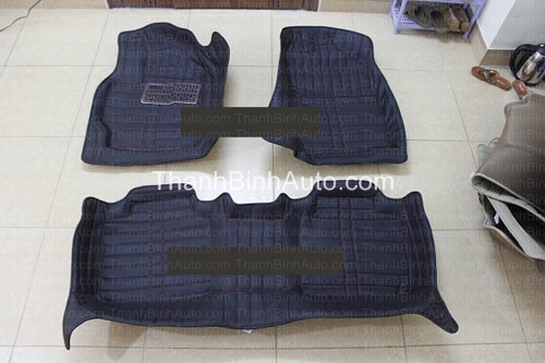 Thảm lót sàn da 4D cao cấp Toyota Camry màu đen