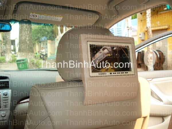 Màn hình lắp sau gối tựa đầu cho Toyota Camry