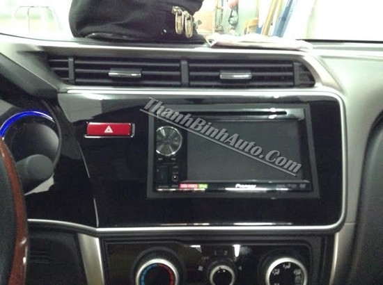 Màn hình đầu DVD cho Honda City 2015 - Pioneer AVH-X1650DVD