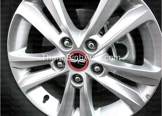 Logo nắp chụp Lazang chữ YF viền đỏ Sonata 2010